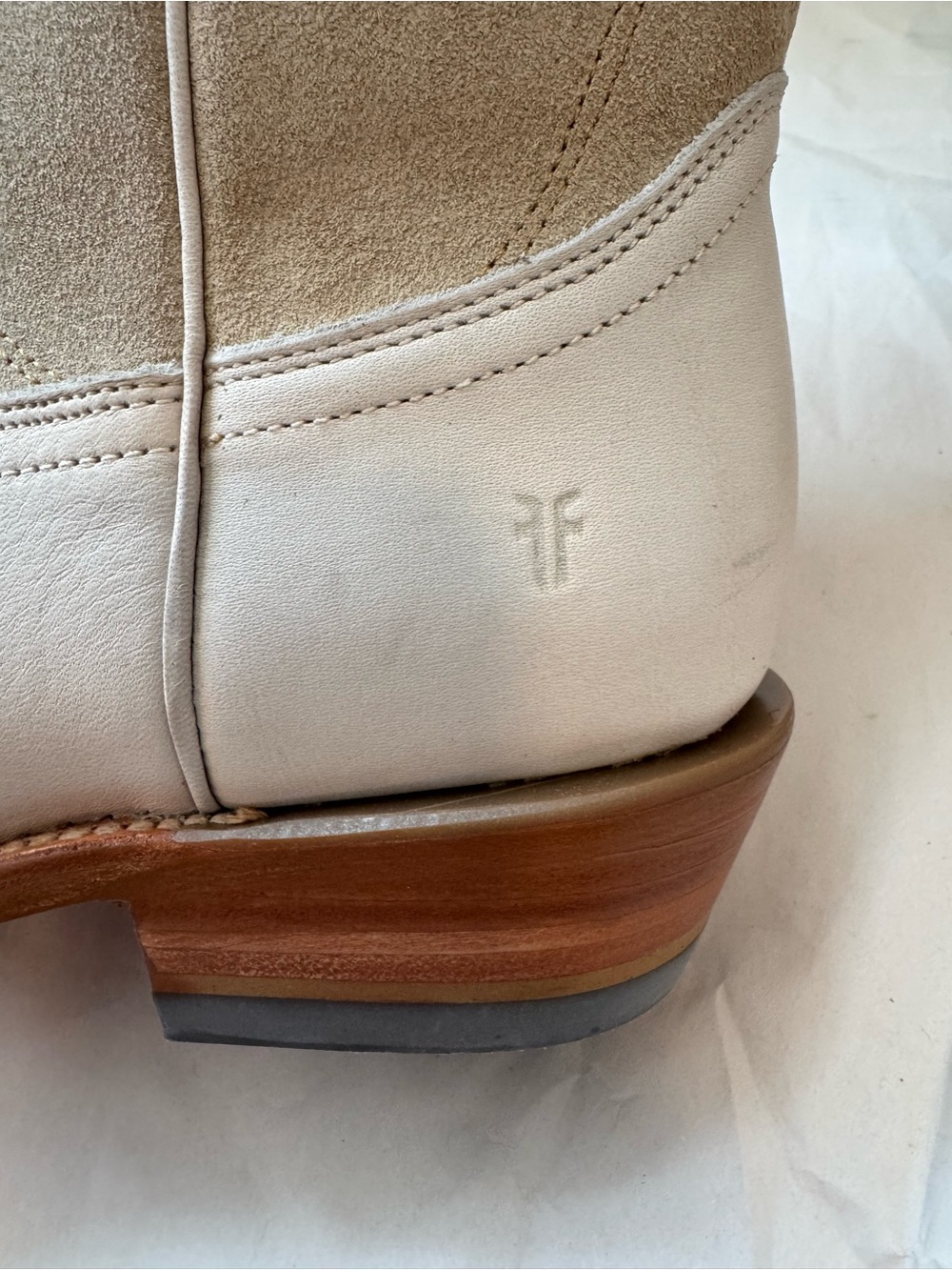 Frye NWT Billy Western Two Tone Suede Leather Boots in Ivory White Women's 9.5 - Picture 9 of 13
